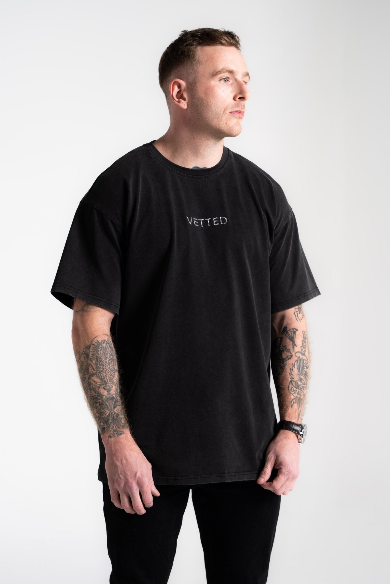 VETTED EMBROIDERED VINTAGE WASHED TEE - ECLIPSE