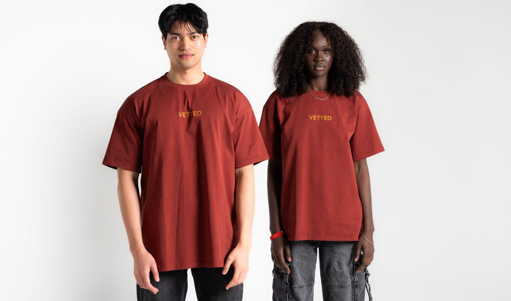 VETTED EMBROIDERED VINTAGE WASHED TEE - CRIMSON BROWN